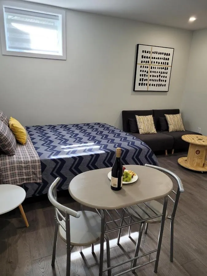 Appartement Studio Sous-Sol Lachine 10 Min De Dt à Montréal 0*,  Canada